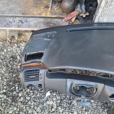 накидка на панель приборов: Торпедо Mercedes-Benz 2001 г., Б/у, Аналог, Германия — 5