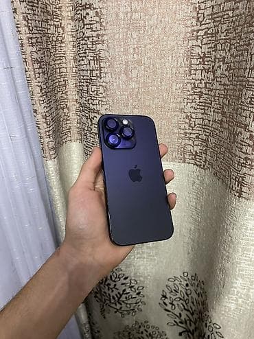 IPhone 14 Pro, Б/у, 128 ГБ, Jet Black, Защитное стекло, Чехол, Кабель, 80 %