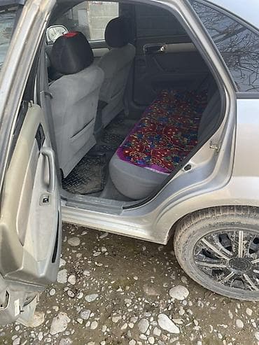 tico ош: Автомобиль – седан с механической коробкой передач. Основные — 4