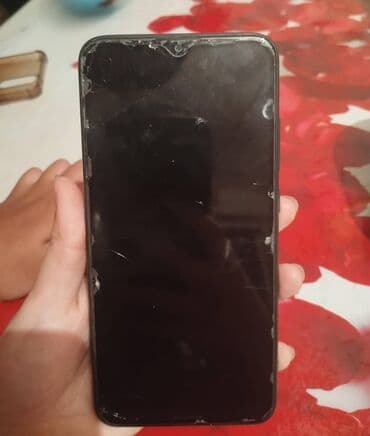 микрофон усилитель: Redmi, Redmi 8, Б/у, 32 ГБ, цвет - Серый, 1 SIM — 2