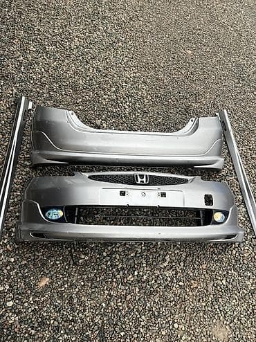 Бампер Honda, Б/у, Оригинал at lalafo.kg Бампер Honda, Б/у, Оригинал