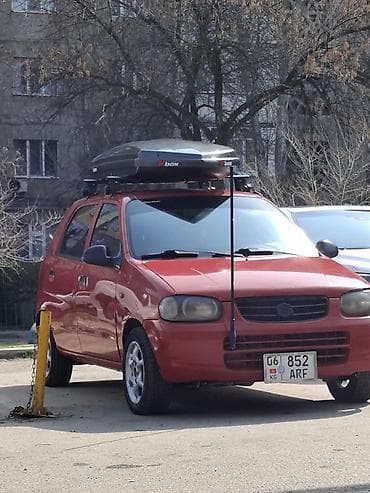suzuki машина: Suzuki Alto: 2002 г., 1.1 л, Механика, Бензин, Хэтчбэк — 4