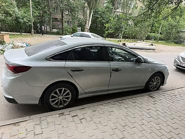 саната нюрайс 2018: Hyundai Sonata: 2018 г., Автомат, Седан — 4
