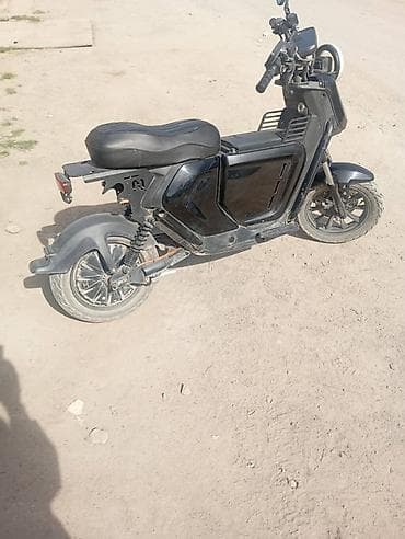 моно колисо: Электровелосипед-скутер UNI U1 (городской/круизерный стиль), черный — 10