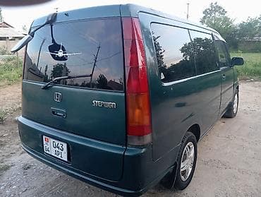 man 8: Honda Stepwgn: 1997 г., 2 л, Автомат, Бензин, Минивэн — 6