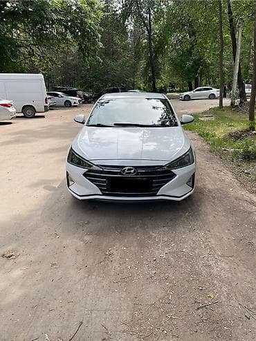 танк бу: Hyundai Elantra: 2019 г., 2 л, Автомат, Бензин, Седан — 10