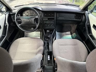 аудиа: Audi 80: 1987 г., 1.8 л, Механика, Бензин, Седан — 8