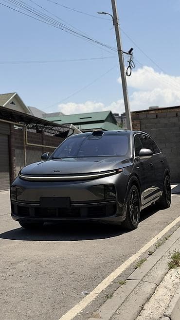 step 2: Lixiang L7: 2023 г., 1.5 л, Автомат, Электромобиль, Внедорожник — 2