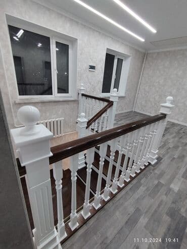 Дизайн, проектирование: Деревянная лестница Для дома, Форма лестницы: П-образная — 22