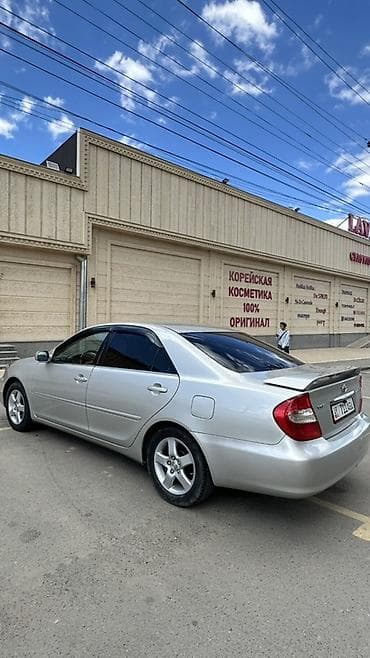 срочное: Toyota Camry: 2004 г., Седан — 4
