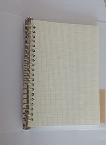 Тетрадь Блокнот на кольцах, А5, в клетку, с прозрачной пластиковой