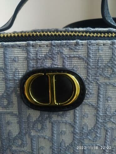 у настоящей женщины должна быть сумка из италии: Сумка новая,Италия,брала за 2500.Размер 20 на 15 — 2