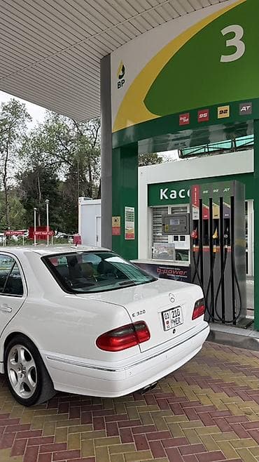 Унаа сатуу: Mercedes-Benz E-Class: 2000 г., 3.2 л, Автомат, Бензин, Седан — 4