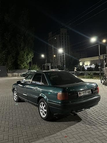 audi 10: Audi 80: 1993 г., 2 л, Механика, Бензин, Седан — 6