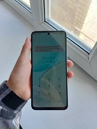 Honor X7d, Б/у, 128 ГБ, цвет - Серебристый, 2 SIM
