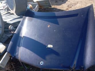 дом на калесах: Капот Mercedes-Benz, Колдонулган, Оригинал — 2