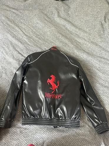 смарт часы с сим картой бишкек: Куртка в стиле Ferrari F1, черно‑красная с заметным брендингом. - — 2