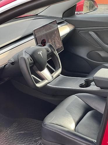 Tesla Model 3: 2019 г., 5 л, Автомат, Электромобиль, Седан — 9