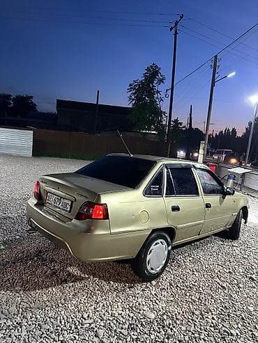 2011: Daewoo Nexia: 2011 г., 1.6 л, Механика, Бензин, Седан — 7