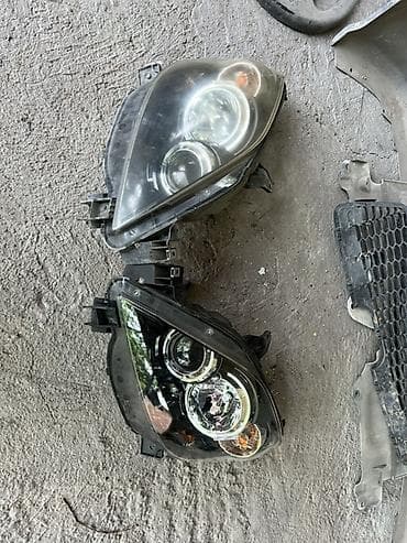 Комплект передних фар Mazda 2004 г., Б/у, Оригинал