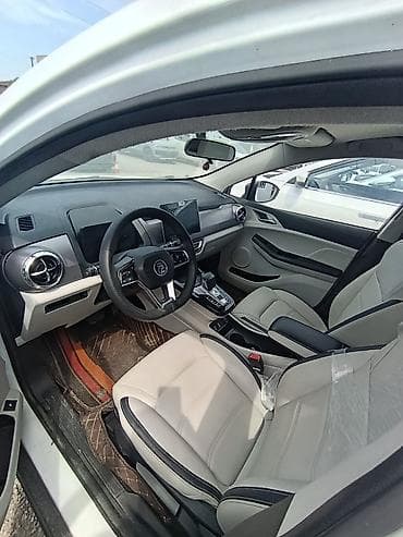 BYD: BYD Yuan Pro: 2021 г., Робот, Электромобиль, Кроссовер — 4
