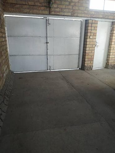 квартиру в кара балте: 50 м², 3 комнаты — 6