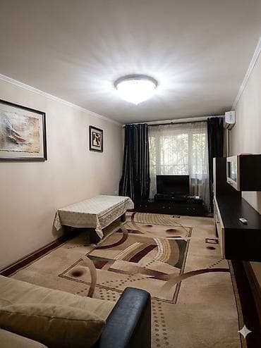 2 bedroom: 2 комнаты, 44 м², 8 мкр 104 серия, 1 этаж — 4