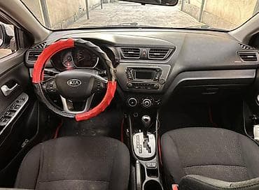 smart forfour: Kia Rio: 2014 г., 1.6 л, Автомат, Бензин, Седан — 5