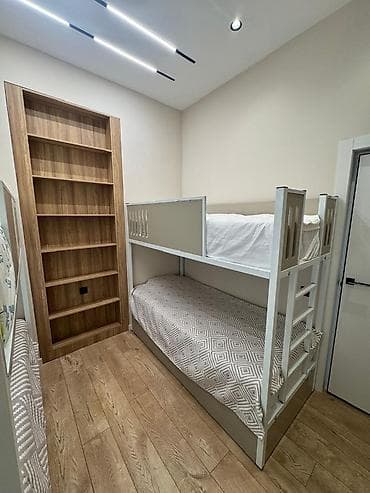 дома в пригороде: Продается коттедж на берегу Иссык-Куля Местоположение: пансионат — 8