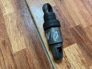 Натяжитель с неизвестного японского автомобиля Гидронатяжитель См