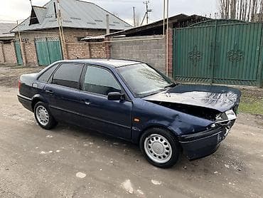 Volkswagen Passat: 1994 г., Бензин