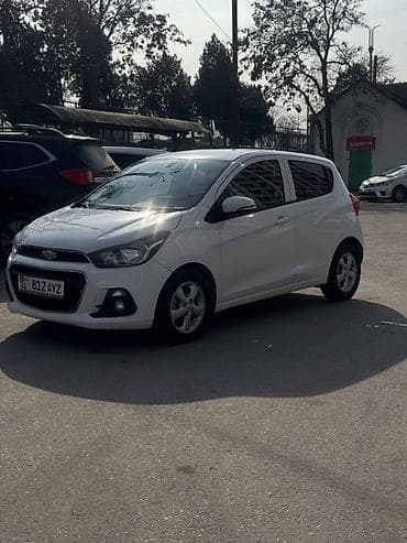 Продажа авто: Chevrolet Spark: 2015 г., 1 л, Автомат, Бензин, Хэтчбэк — 3