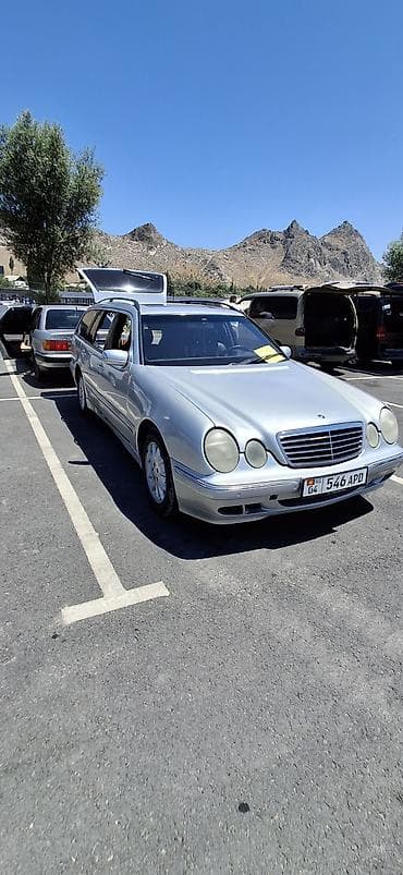 карола универсал: Mercedes-Benz E-Class: 2002 г., Автомат, Универсал — 3