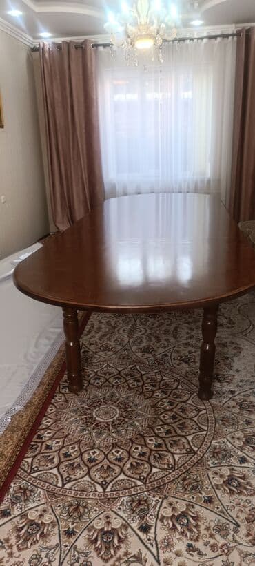 купить бу стол и стулья: Стол для зала, Б/у, Не раскладной, Овальная — 4
