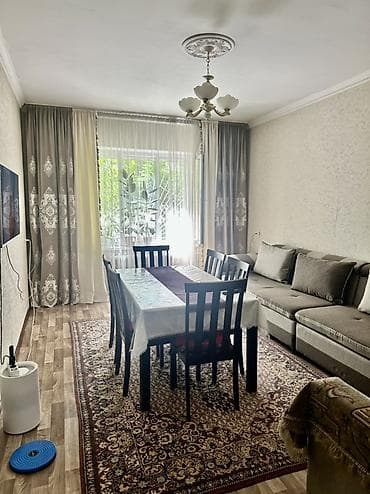 продаю 1к кв: 2 комнаты, 48 м², 105 серия, 1 этаж — 5