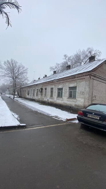 Барачный, 27 м², 2 комнаты, Агентство недвижимости, Старый ремонт