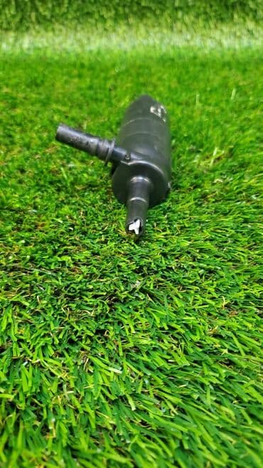 e71: *Насос омывателей фар в комплекте со шлангом BMW X6 E71 X5 E70 (3); — 5