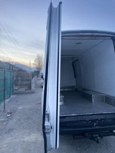 с связи с переездом: Mercedes-Benz Спринтер: 2009 г., 2.2 л, Механика, Дизель, Фургон — 5