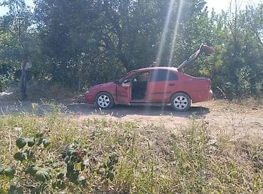 Продажа авто: Mitsubishi Carisma: 1998 г., Механика, Бензин, Седан — 1