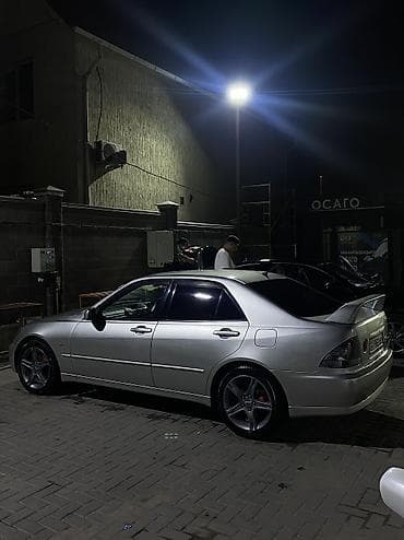 алтезе: Toyota Altezza: 2000 г., 2 л, Автомат, Бензин, Седан — 5
