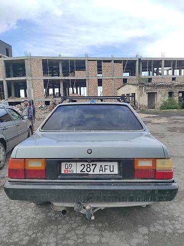 обшивка ауди: Audi 80: 1990 г., Ручные, Седан — 5