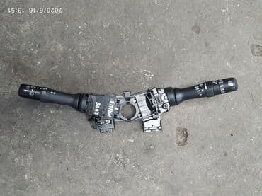 Toyota Prius 2005 гитара, Тойота Приус 2005 Гитара, Подрулевой