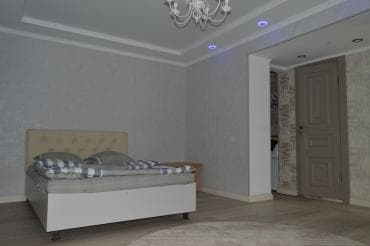 суточный квартира бишкек политех: 1 к. квартира на сутки. посуточная аренда, гостиница Скидка до 50% 1 — 2