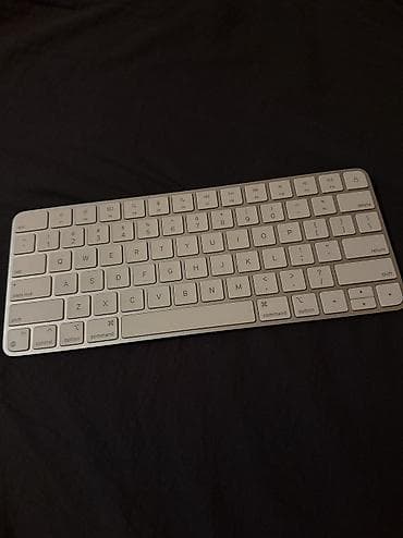 Клавиатура, Apple