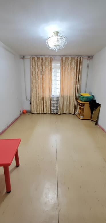 продаю дом полтавка: 3 комнаты, 59 м², 104 серия, 1 этаж — 1