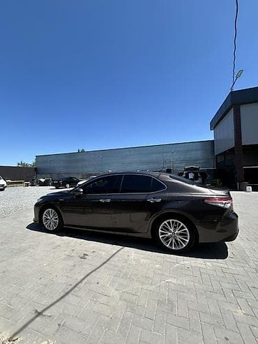 Продажа авто: Toyota Camry: 2018 г., 2.5 л, Автомат, Гибрид, Седан — 4