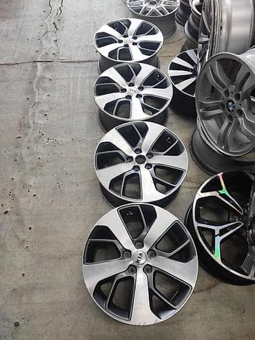 Литые Диски R 18 Kia, Комплект, отверстий - 5