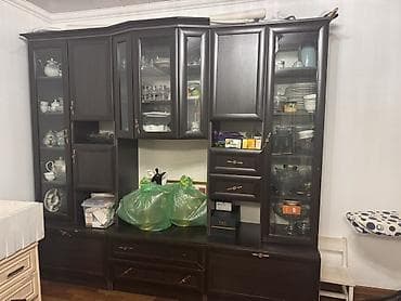 мебель гостиный: Стенка-шкаф, Тип стенки-шкафа: Модульная, Для зала, Особенности: Для хранения посуды — 1