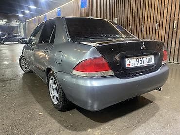 Mitsubishi Lancer: 2005 г., 1.6 л, Механика, Бензин, Седан — 4