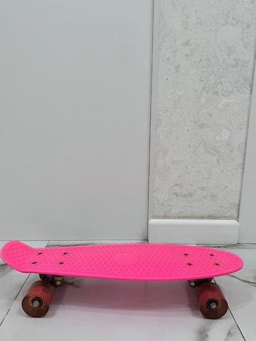 Детский транспорт: Мини-круизер (penny board) розового цвета. - Дека из прочного — 1